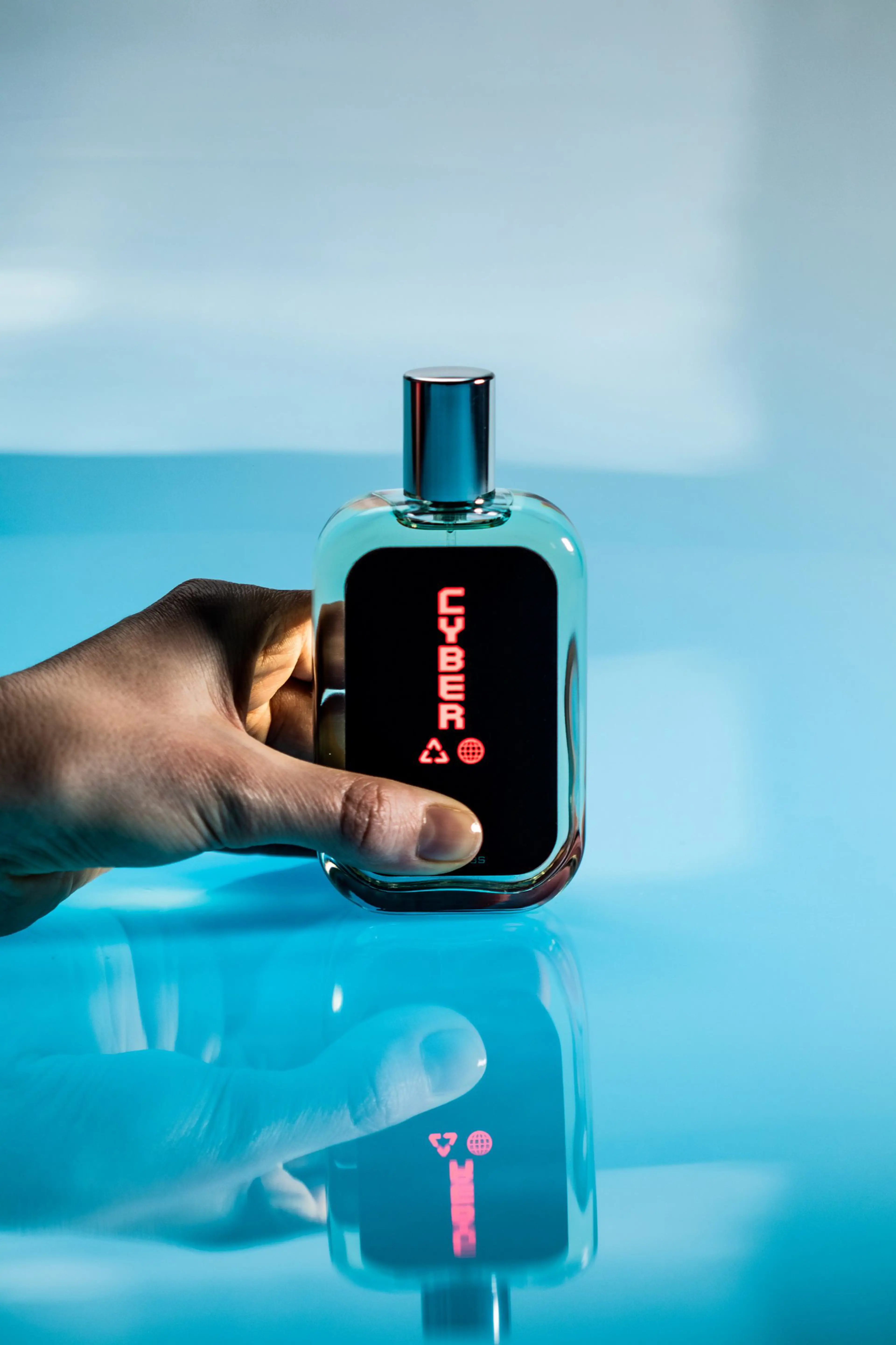 Look Labs Cyber Eau De Parfum Nft Dezeen 2364 Col 2 1704X2556